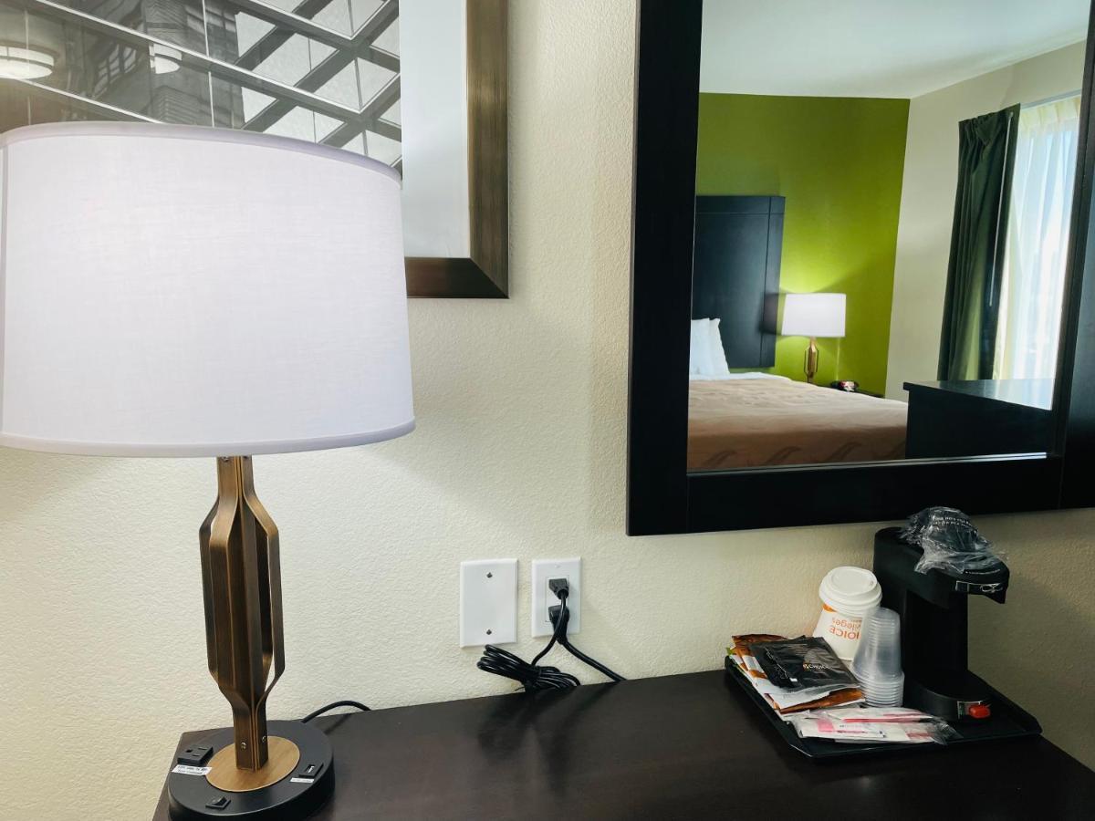 Quality Inn & Suites Lake Charles South Esterno foto