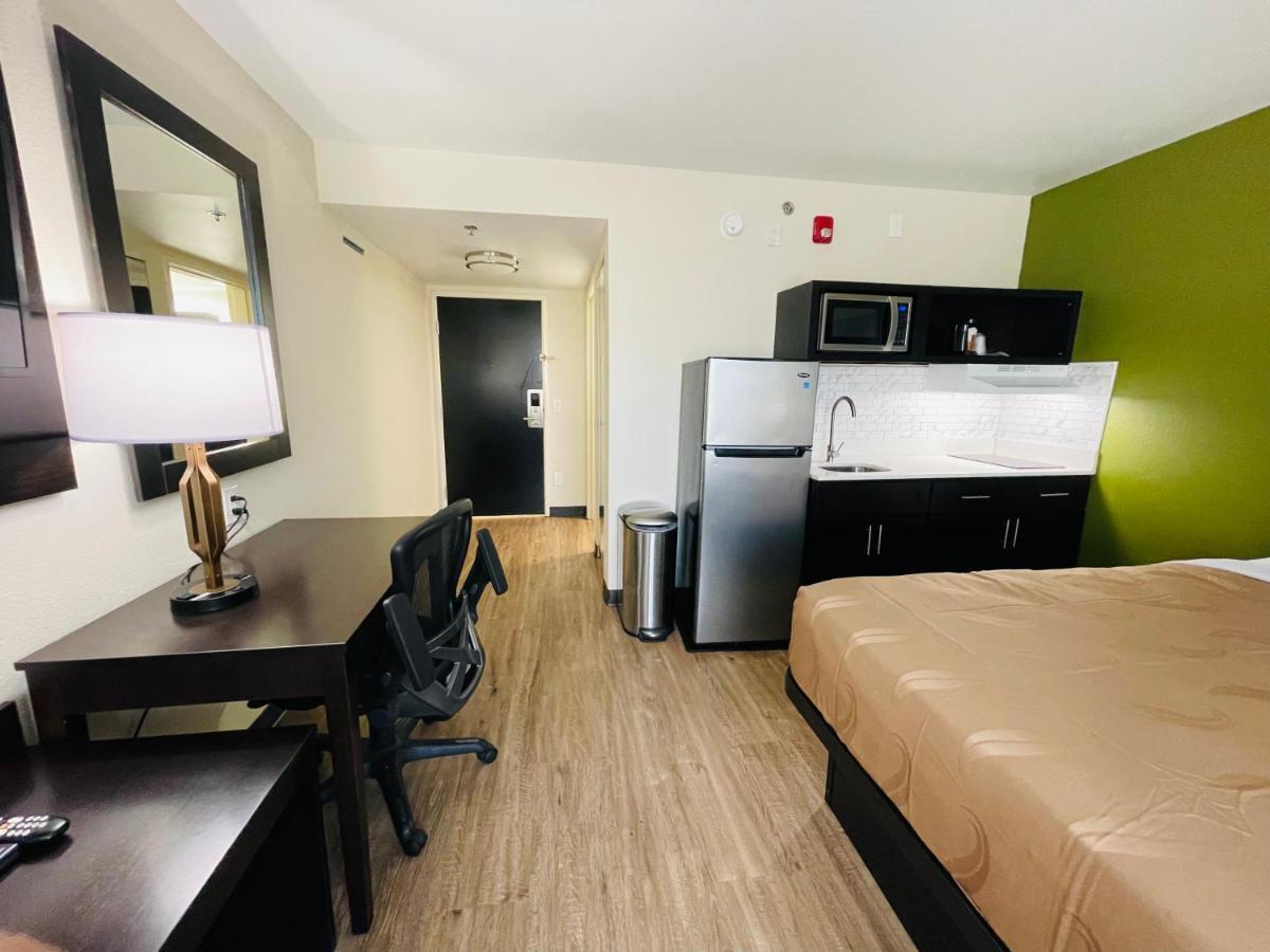Quality Inn & Suites Lake Charles South Esterno foto