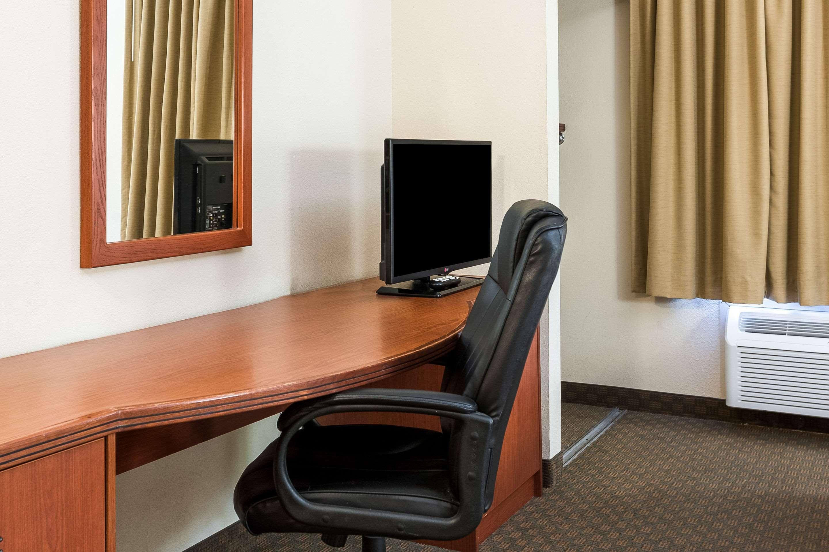 Quality Inn & Suites Lake Charles South Esterno foto