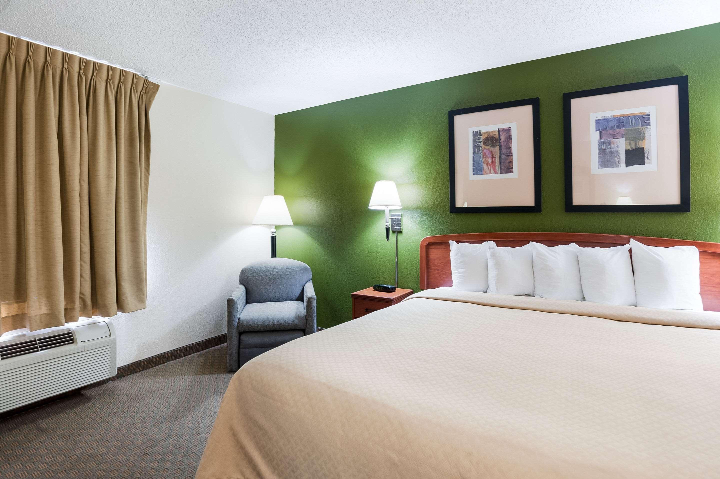 Quality Inn & Suites Lake Charles South Esterno foto