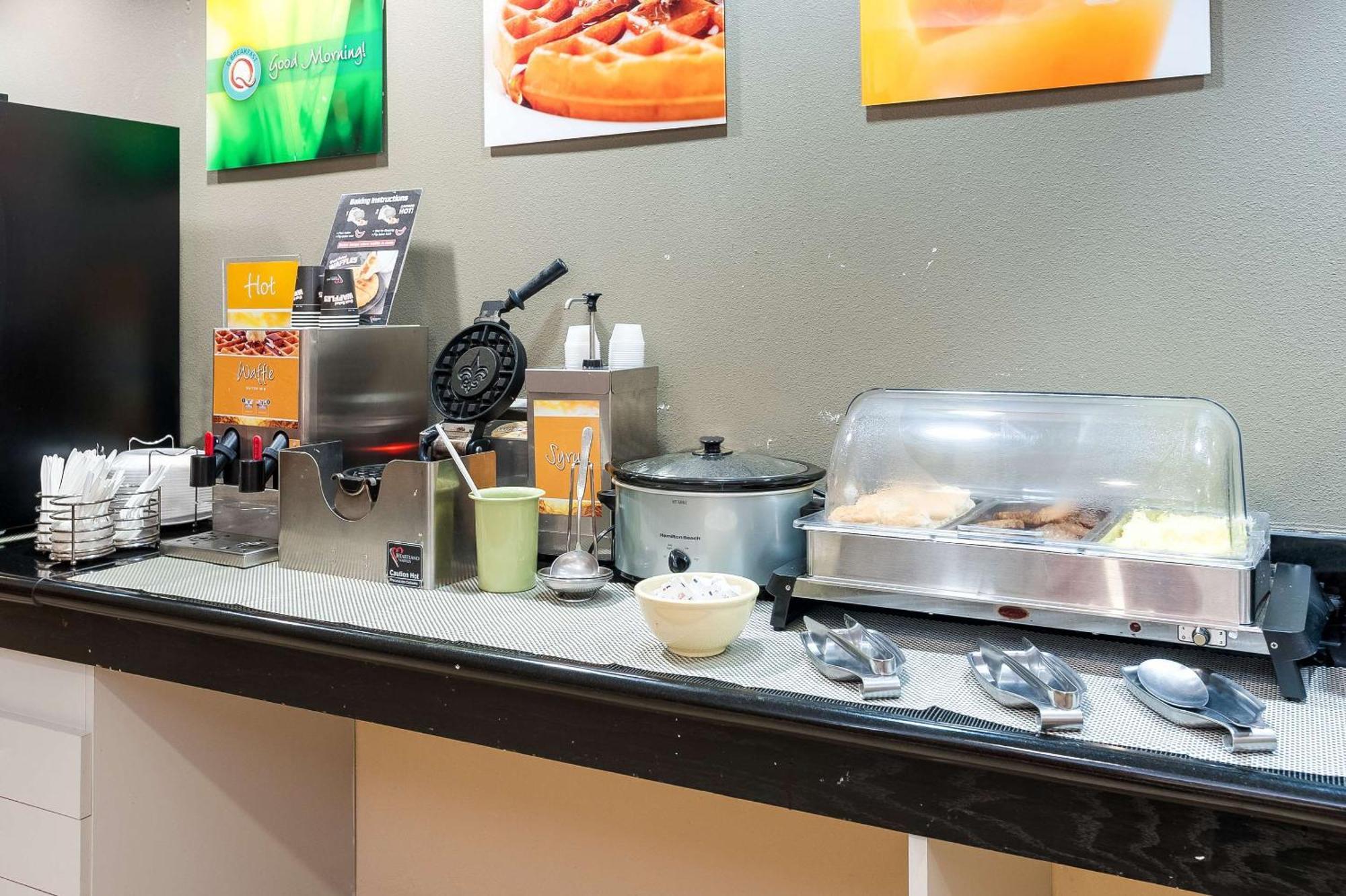 Quality Inn & Suites Lake Charles South Esterno foto