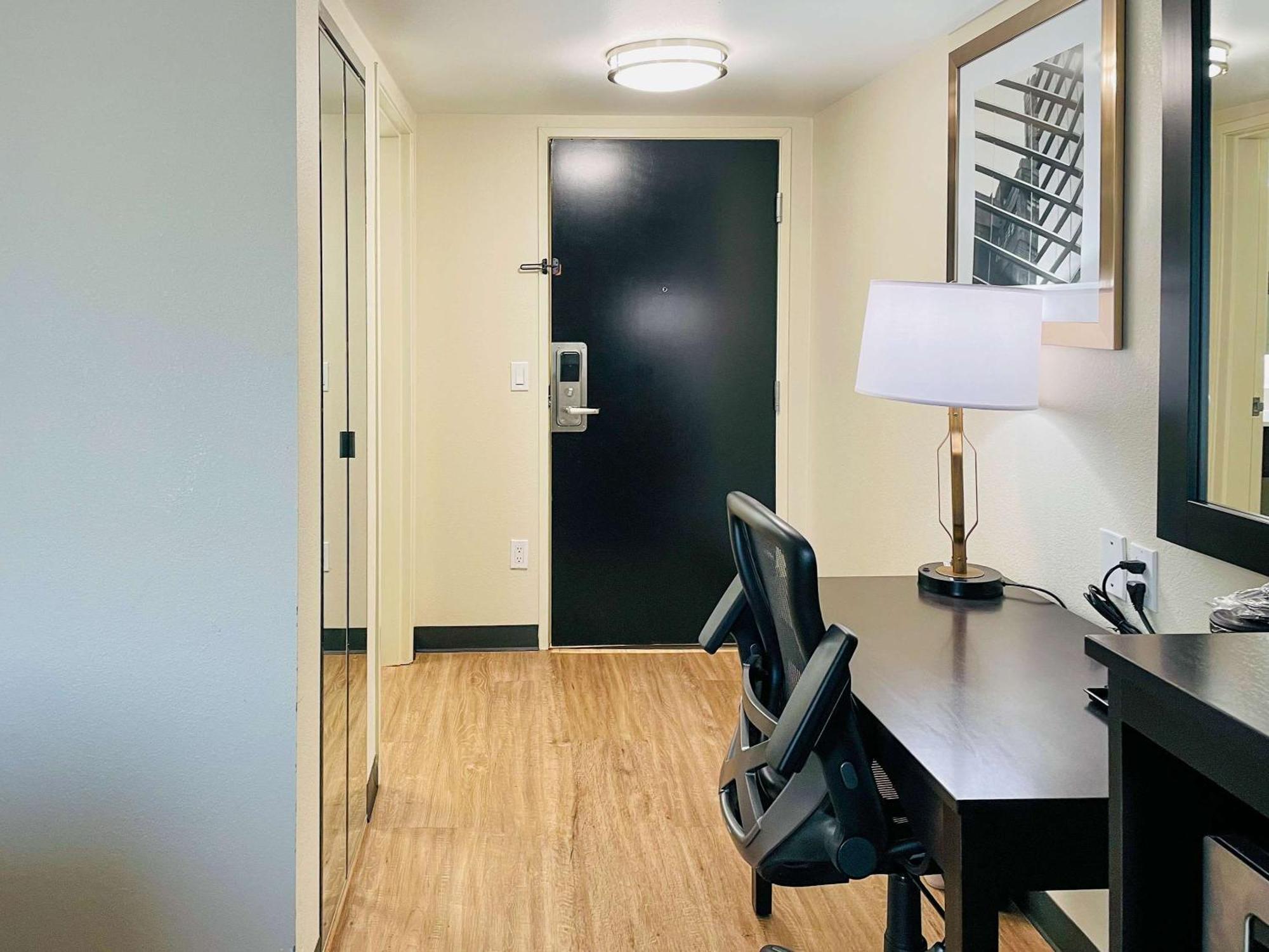 Quality Inn & Suites Lake Charles South Esterno foto