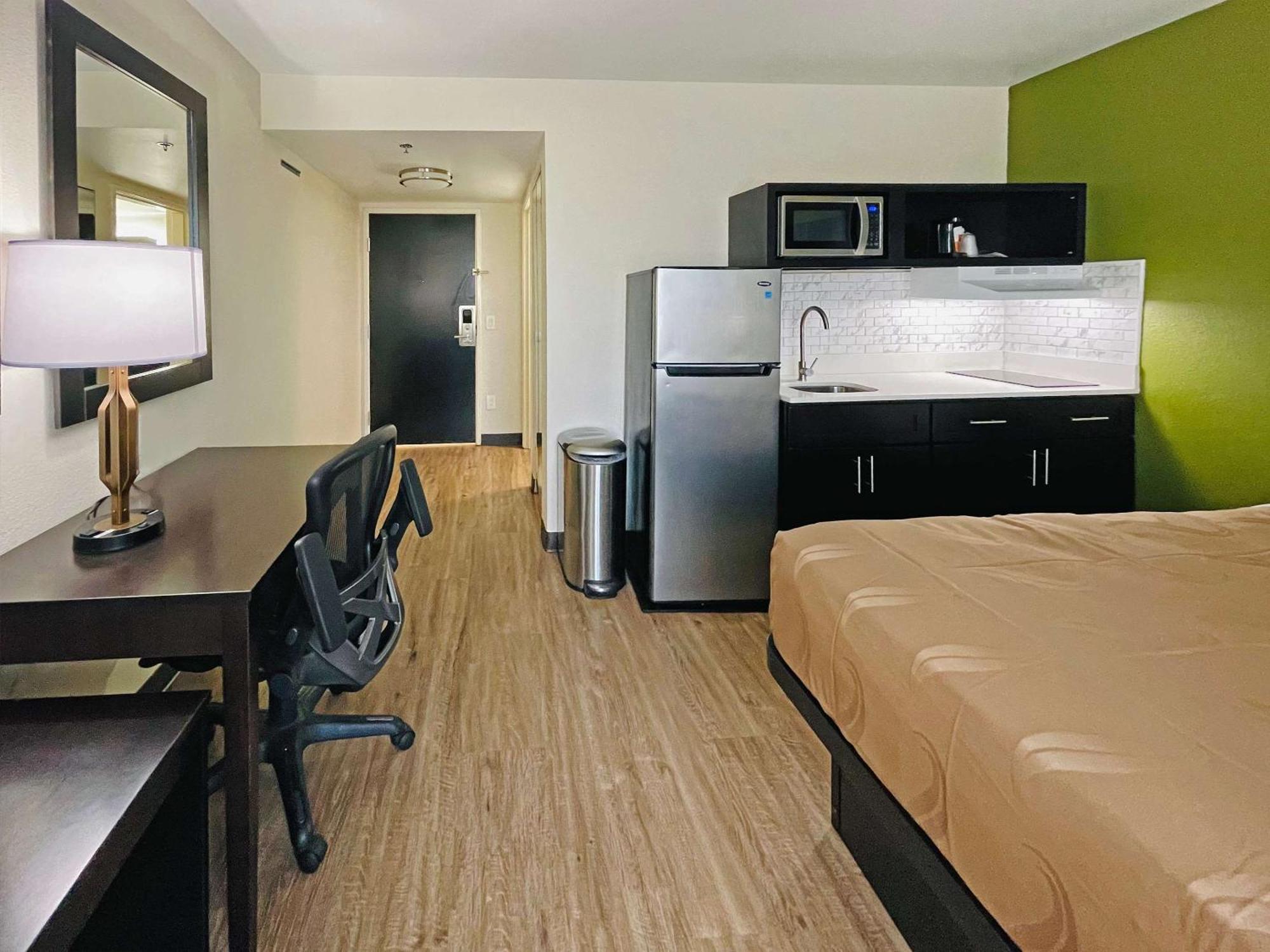 Quality Inn & Suites Lake Charles South Esterno foto