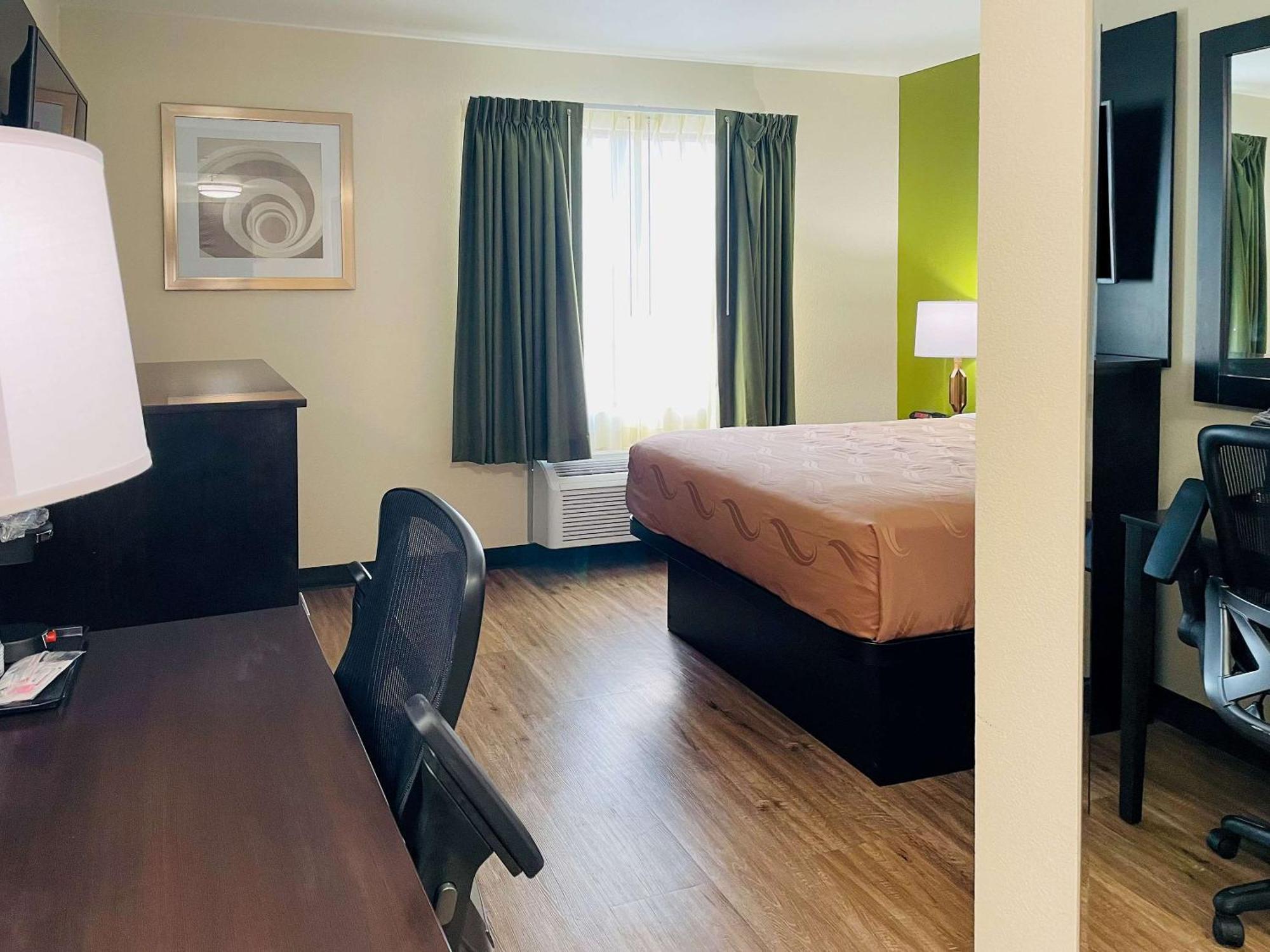 Quality Inn & Suites Lake Charles South Esterno foto